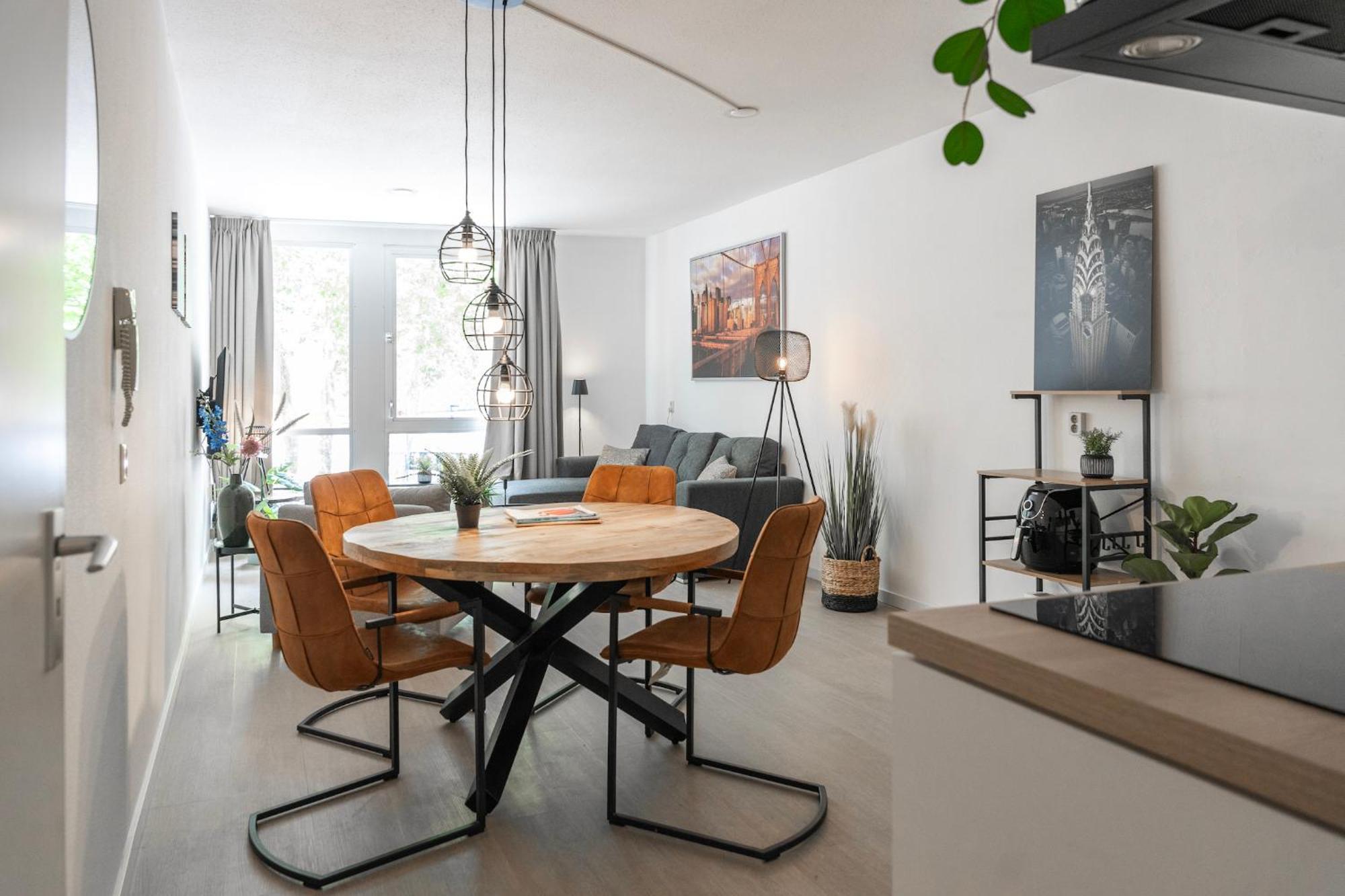 Prime Location Apt W Wifi & Near Poppodium 013 Tilburg Exterior foto